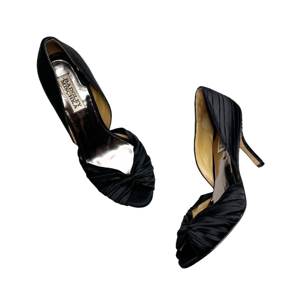 Badgley Mischka Shoes - Badgley Mischka Black Ryba D’Orsay Satin Print Heels